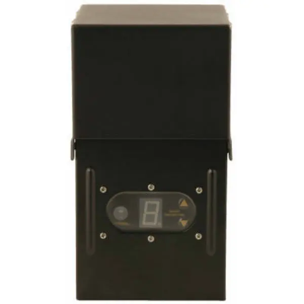 Coleman Cable 95433 Low Voltage Control Box 300Watt